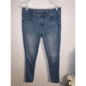 American Eagle Outfitters Jeans - American Eagle 🦅 Skinny Jeans SIZE 4 REGULAR American Eagle Outfitters Jeans - American Eagle 🦅 Skinny Jeans SIZE 4 REGULAR